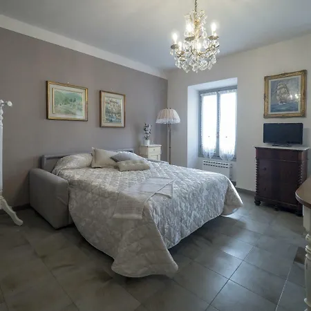 Apartment Sweet *